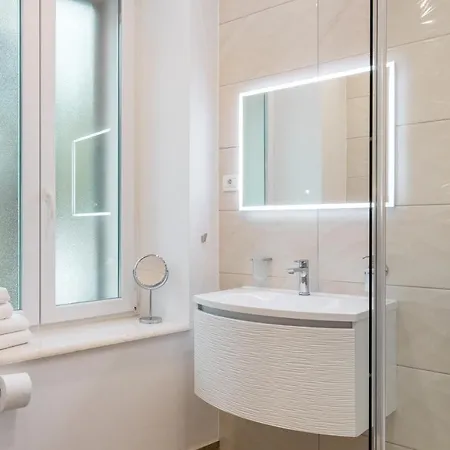 Pellegrini Luxury Pensión 4*