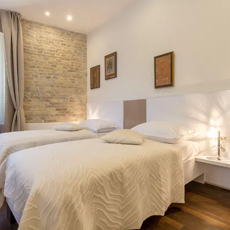 ペレグリーニ ラグジュアリー ルームズ スプリト