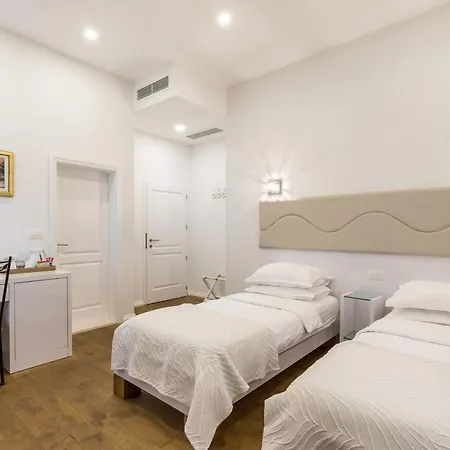 ペレグリーニ ラグジュアリー ルームズ スプリト