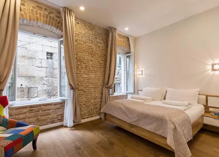 Pellegrini Luxury Guest house 4*