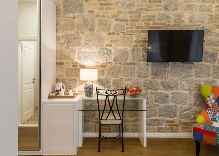 Pellegrini Luxury Guest house 4*