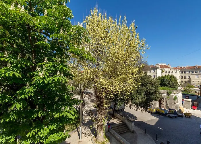 Guest house Pellegrini Luxury 4*