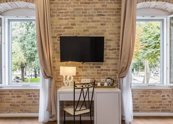 Pellegrini Luxury Guest house 4*