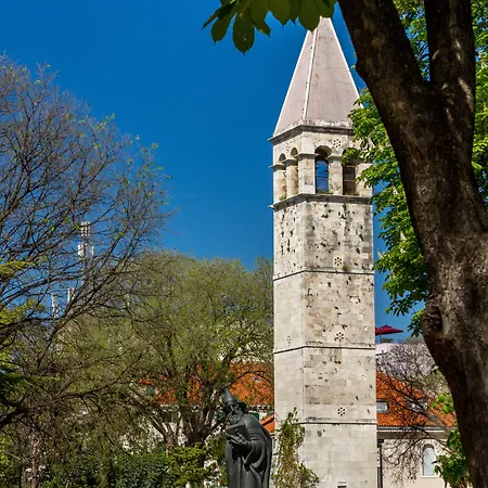 佩莱格里尼奢华旅馆