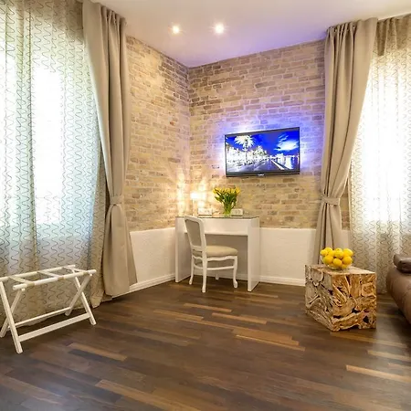 佩莱格里尼奢华旅馆 4*